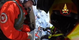 Sci alpinista bloccato a 3mila metri salvato dal soccorso alpino